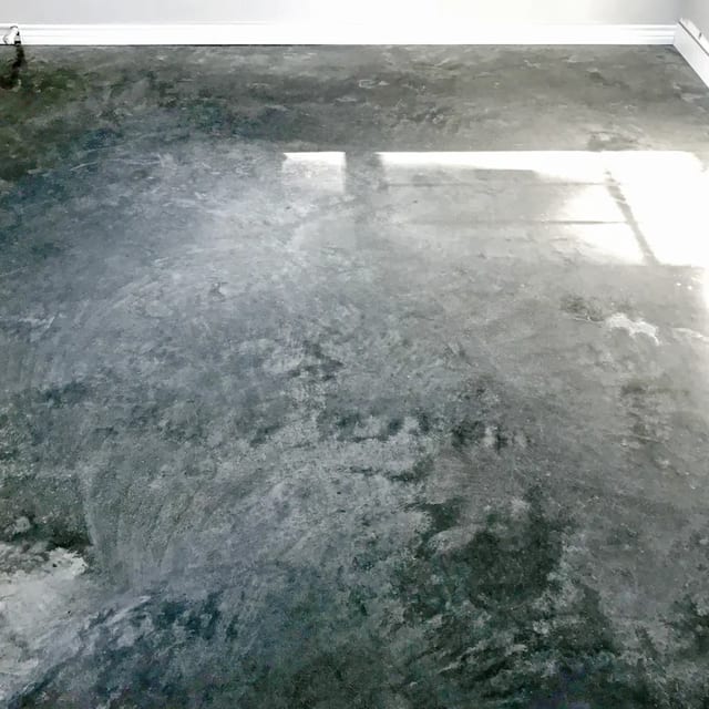 Integral concrete color